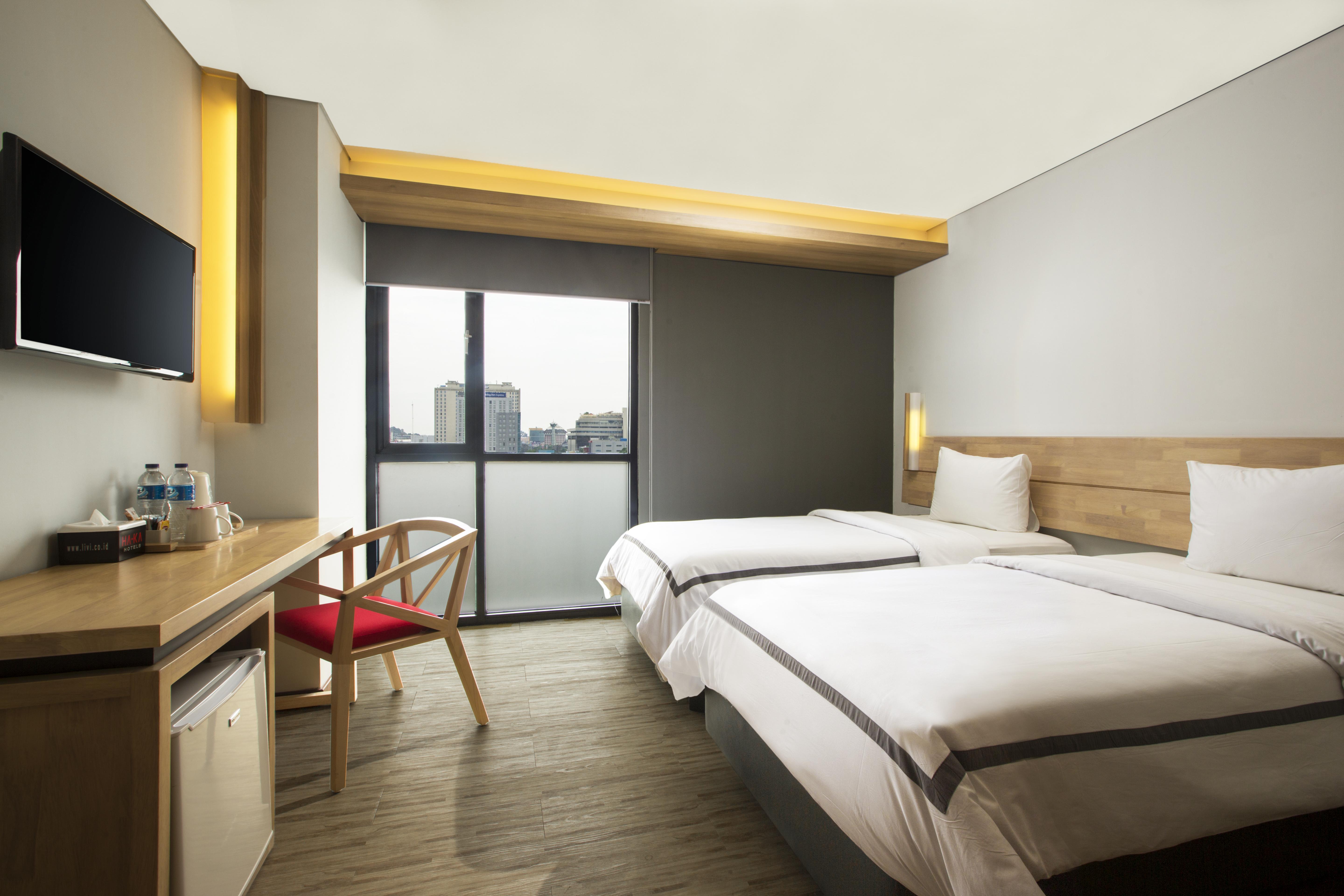 Up-Peak Hotel Simpang Lima Semarang Formerly Ha-Ka Simpanglima Hotel เซอมารัง ภายนอก รูปภาพ